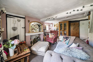 Lounge- click for photo gallery